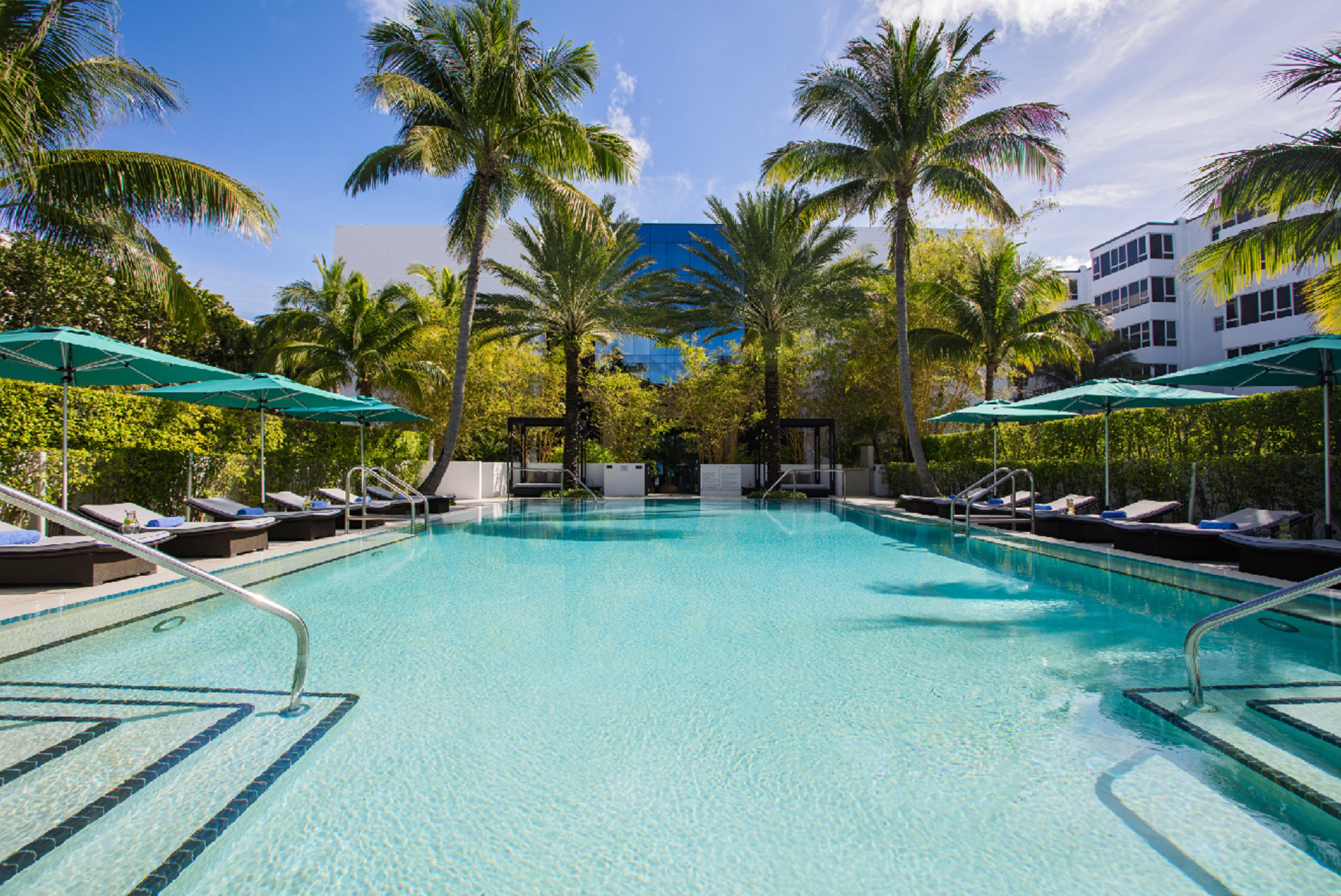 Tideline Palm Beach Ocean Resort And Spa Eksteriør billede