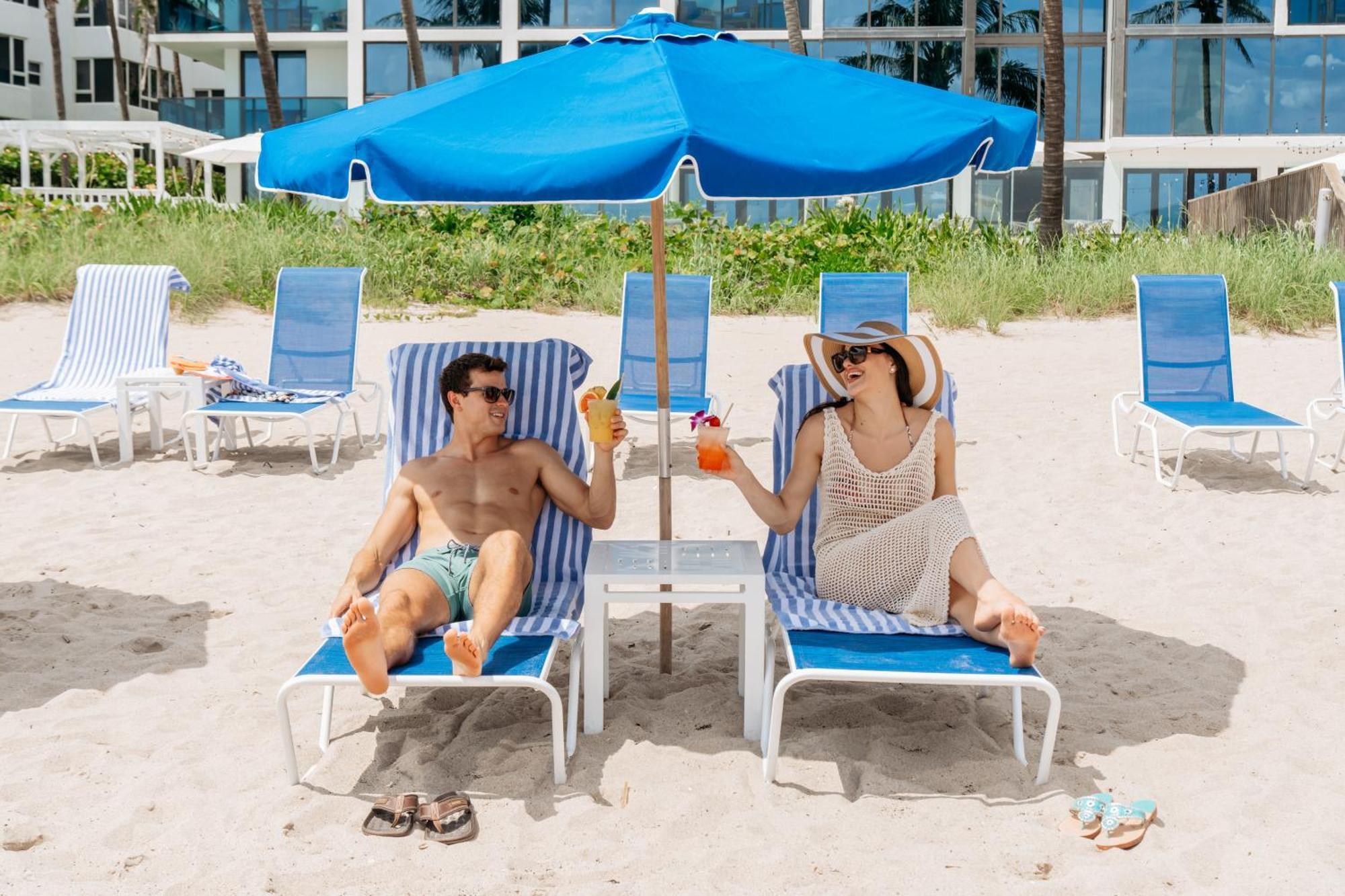 Tideline Palm Beach Ocean Resort And Spa Eksteriør billede
